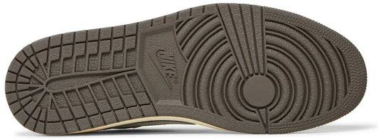 Jordan 1 Retro Low - Travis Scott (Reverse Mocha)
