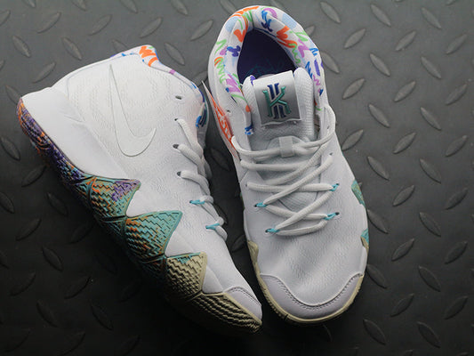 Kyrie 4 90s