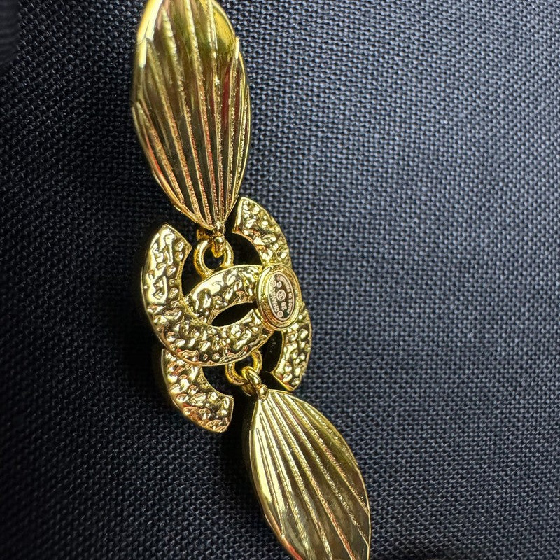 18K Chanel 26C Crystal Gold Necklace