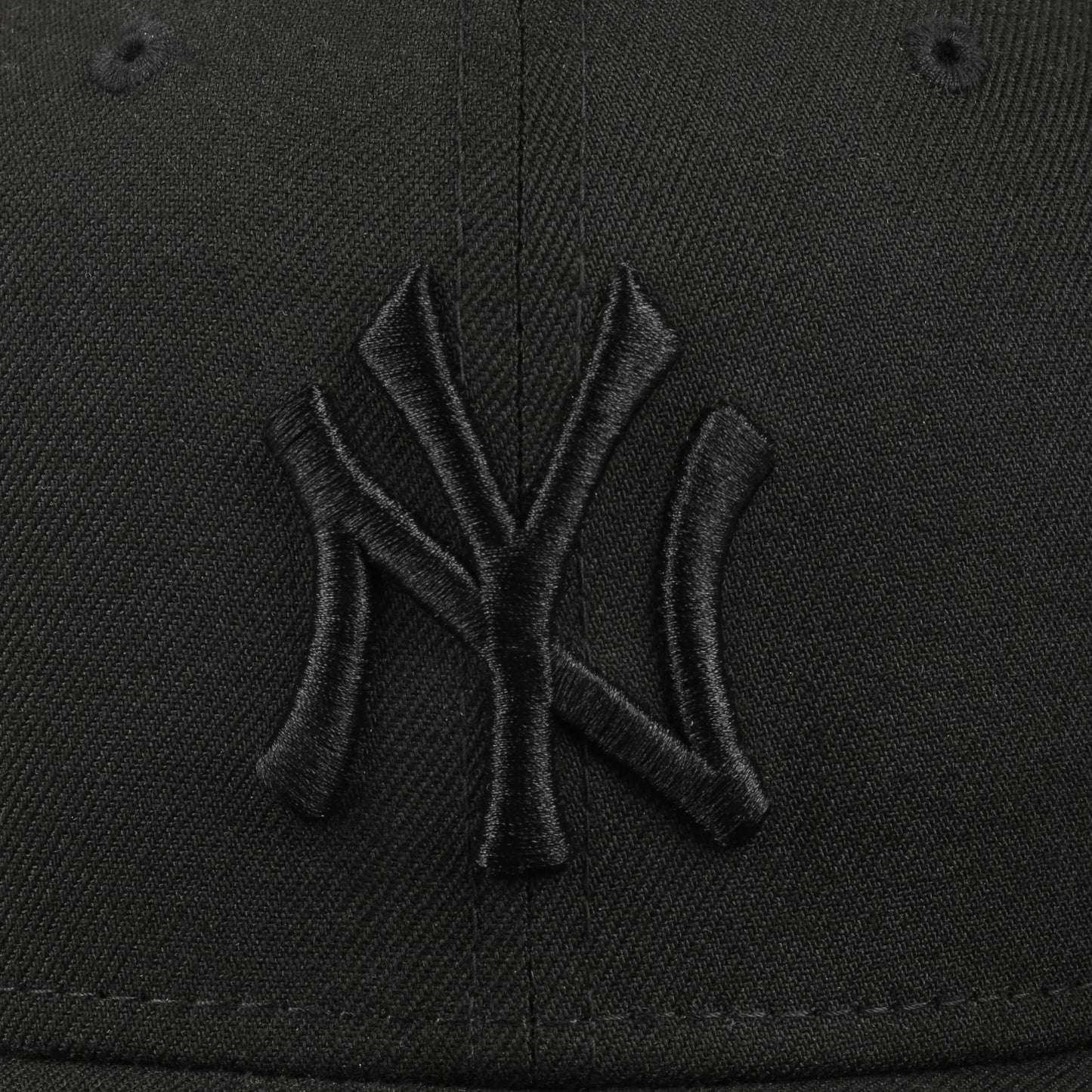 59Fifty Black on Black Yankees Cap