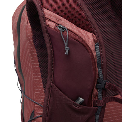 Women's Pursuit 15 Backpack - Past Season