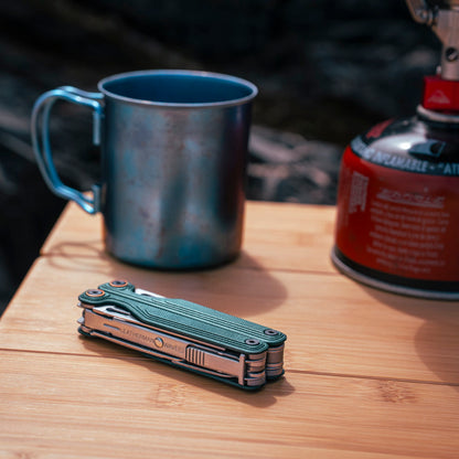 Leatherman Wave Alpha Pliers Multi-Tool