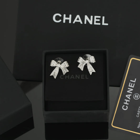 18K  Chanel Bow Tie Diamond Earrings