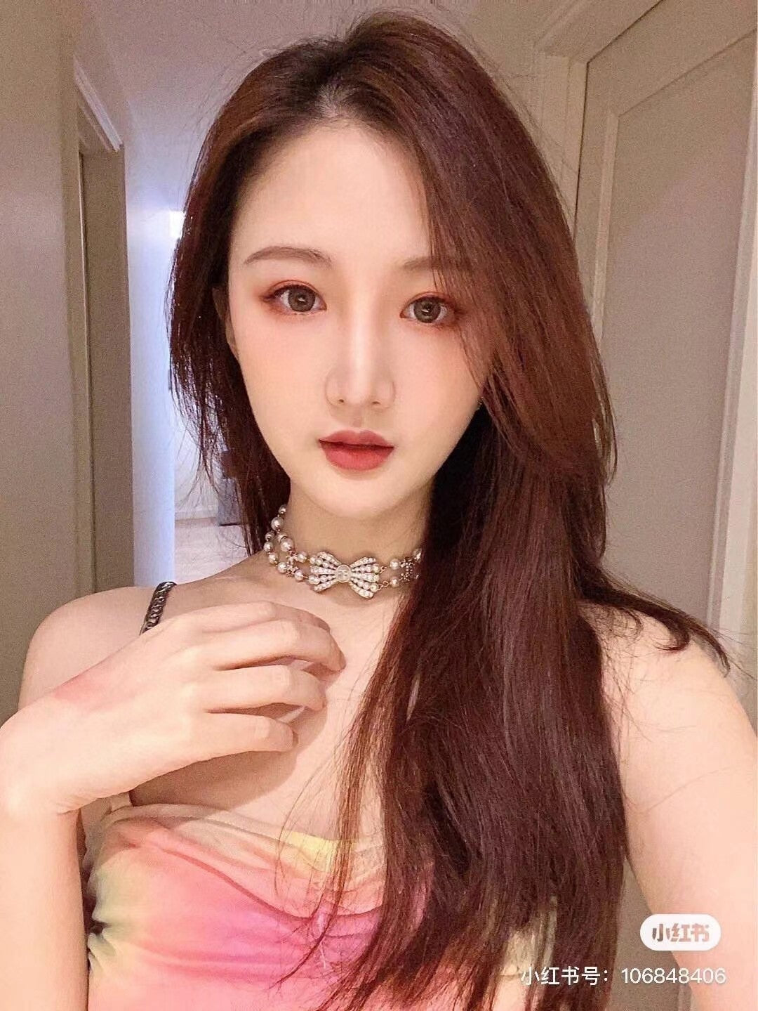 18K  Chanel Bow Choker Necklace